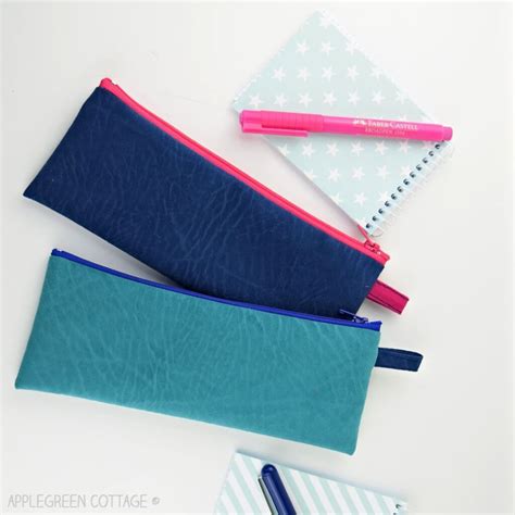 20+ Fun Back To School Sewing Projects - AppleGreen Cottage