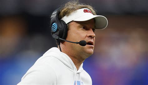 Lane Kiffin's Viral Reaction To Daughter's Clothing Bill Is Big Dad Energy