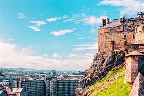 Edinburgh Castle - The Scottish Capital’s Majestic Hilltop Landmark ...