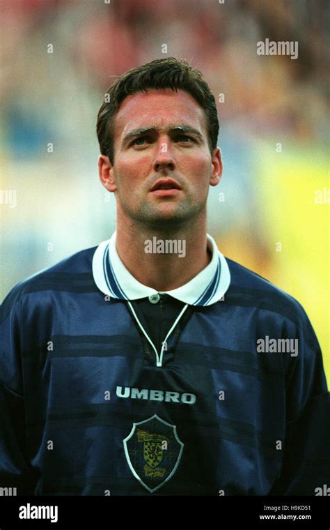 PAUL LAMBERT SCOTLAND & GLASGOW CELTIC FC 02 July 1998 Stock Photo - Alamy