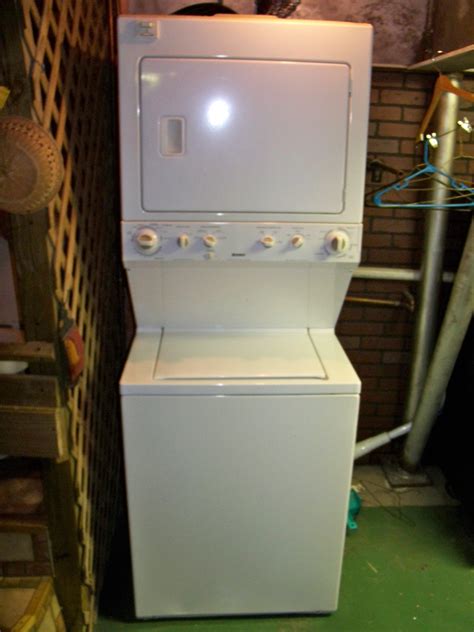 Lot - Kenmore Combination Washer/Dryer