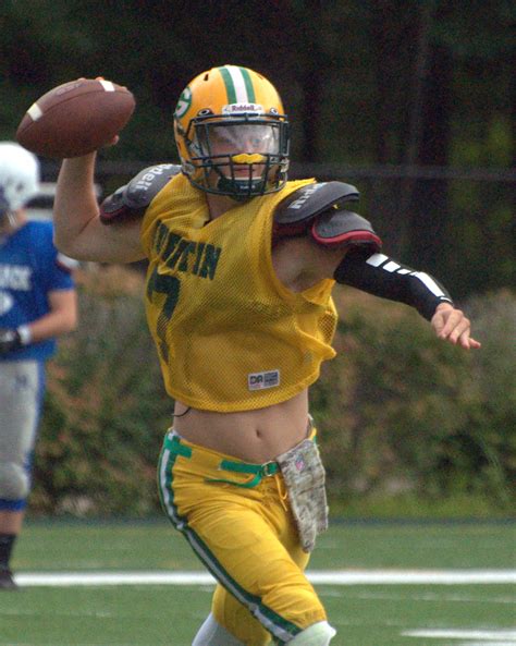 Bishop Guertin football looking to play fast | New Hampshire High School Sports