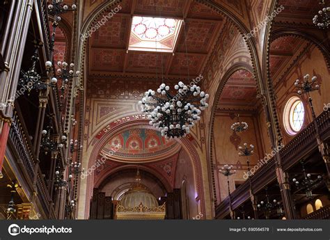 Budapest Hungary June 2018 Interior Great Synagogue Dohany Street Largest – Stock Editorial ...