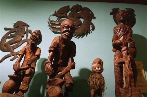 New Orleans Voodoo Museum: Interview and Video Tour