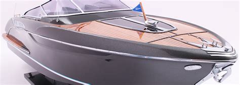 The Riva world in miniature - Riva Yacht