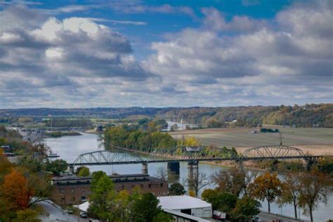 7 Picture-Perfect Ways To Experience Fall In Clarksville, Tennessee | Best places to live ...