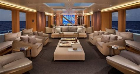 Inside the Emir of Abu Dhabi's $600,000,000 yacht AZZAM | SuperYachtFan