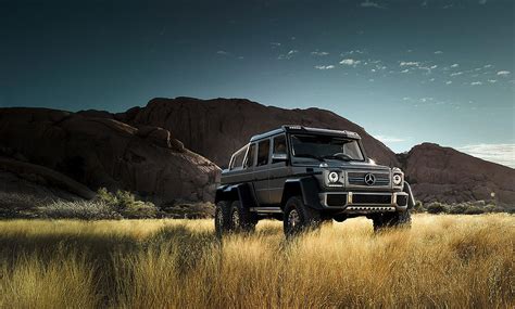 The Mercedes-Benz G63 AMG 6x6: The declaration of independence