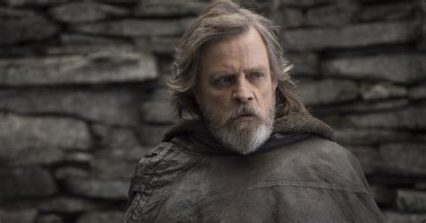 Mark Hamill goes deep on the entire history of Luke Skywalker, from ...