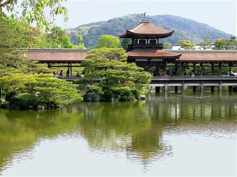 Kyoto Garden Walk experience day trip - EXO Travel