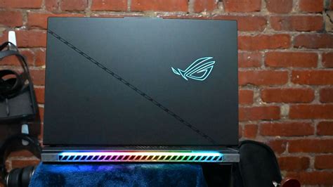 Asus ROG Strix Scar 18 review: A gaming kingslayer | Flipboard