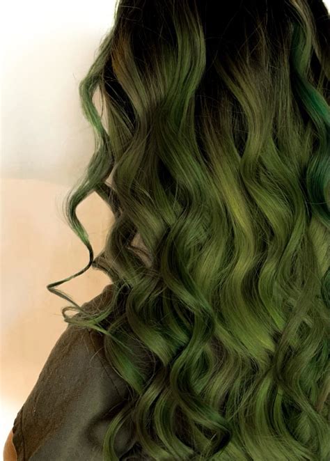 Green Hair Dye, Dark Green Hair, Green Hair Colors, Dark Hair, Olive ...