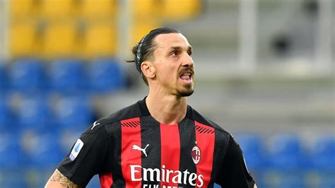 Zlatan Ibrahimovic's Latest Workout Video Proves Why He's Still One of ...