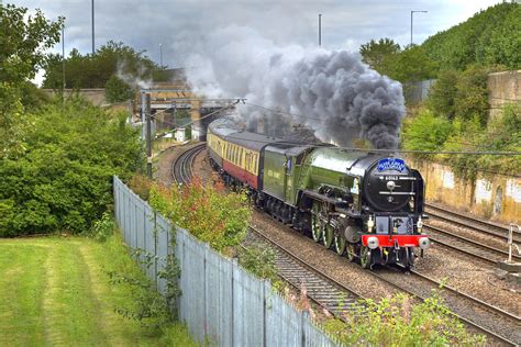 Tornado | LNER A1 Tornado steams through Bensham having depa… | Flickr