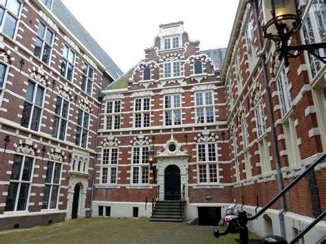 Amsterdam - House of the VOC (Dutch East India Company) | Netherlands (3) | Pictures in Global ...