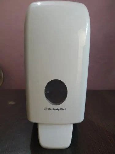 Manual Kimberly Clark Soap Dispenser at Rs 1800 in Lucknow | ID: 23515907830