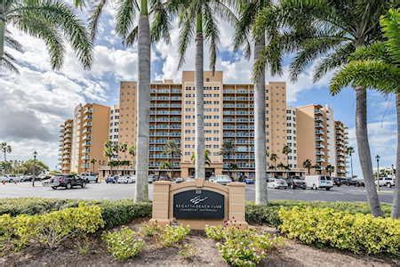 Beachfront Condos for Sale Clearwater Beach FL - Beachfront Condominiums