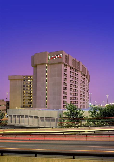 Hyatt Regency DFW International Airport in Dallas | Best Rates & Deals on Orbitz