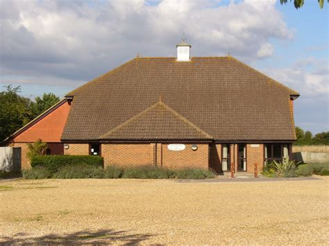 Chilbolton Village Hall © Colin Smith cc-by-sa/2.0 :: Geograph Britain and Ireland