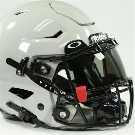 Riddell SpeedFlex Black Out - ADULT – Green Gridiron, Inc.