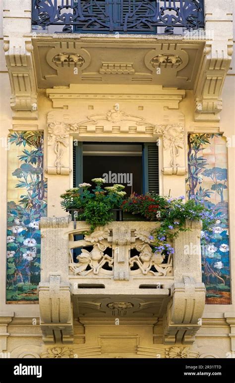 Italian Liberty architecture in Milan, Casa Galimberti building, Via ...