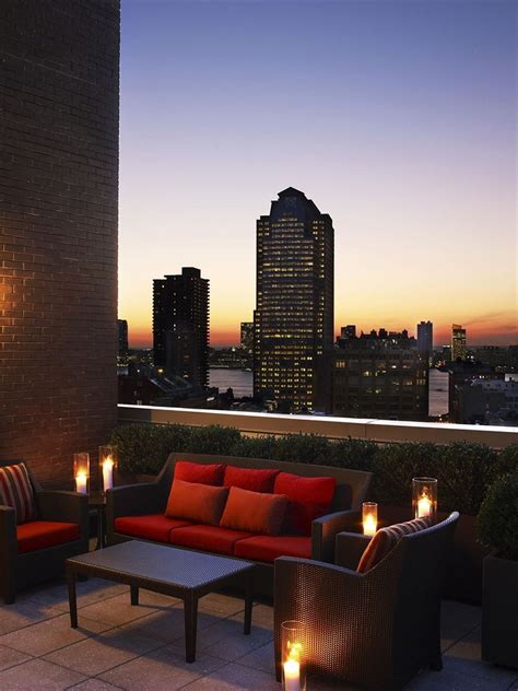 Sheraton Tribeca New York Hotel is a half mile from the Holland Tunnel ...