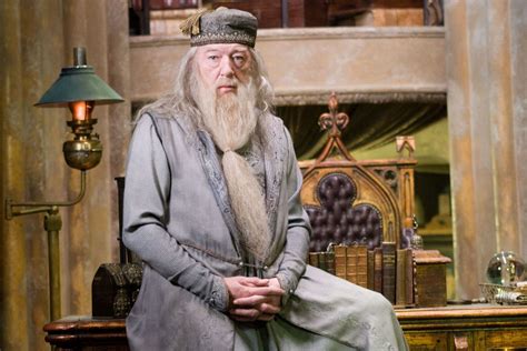 Dumbledore | Albus dumbledore, Dumbledore, Hogwarts professors