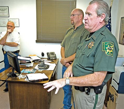 Donation helps sheriff probe into crimes