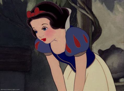 Snow White with blue eyes - Disney Princess Photo (33564079) - Fanpop