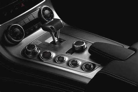 Mercedes-Benz SLS AMG Interior (2010) - pictures & information