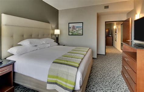 Drury Inn & Suites Columbus Polaris - Drury Hotels