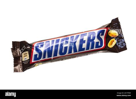 Snickers chocolate bar bars hi-res stock photography and images - Alamy