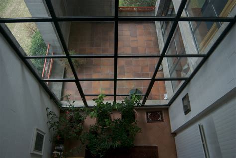 Bianchi House - Data, Photos & Plans - WikiArquitectura