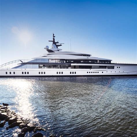 Jerry Jones buys $250M superyacht that’s as long as a football field ...