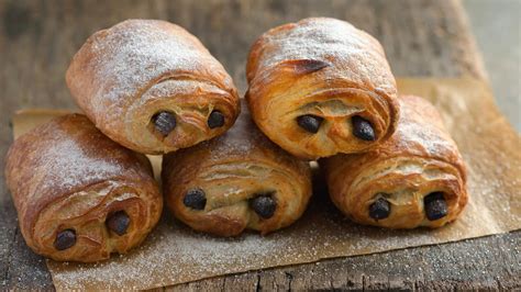 Resep Pain Au Chocolat ala Prancis - Food Fimela.com