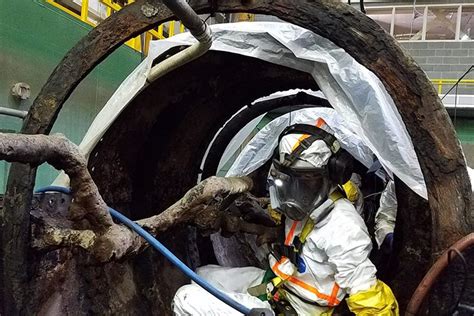 Hunley Crew Compartment Becomes Visible With More Human Remains Found ...