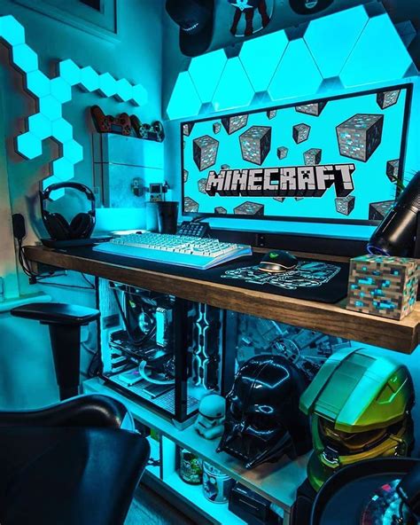 He really loves Minecraft ️🔥 #gaming #pc #setup #desk #workspace #room #minecraft | Video spel ...