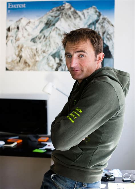 Ueli Steck and a Fateful Return to Everest | The New Yorker