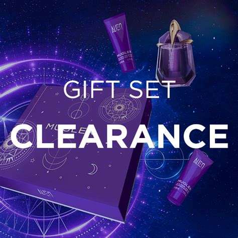 Go on, grab a gift set 💝 - The Fragrance Shop