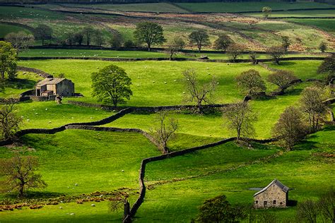 1000+ images about Yorkshire Dales on Pinterest | England, Stone barns and Ribblehead viaduct