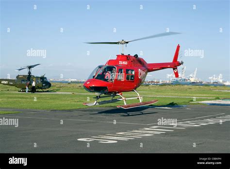 Cape Town: sightseeing helicopter rides Stock Photo - Alamy