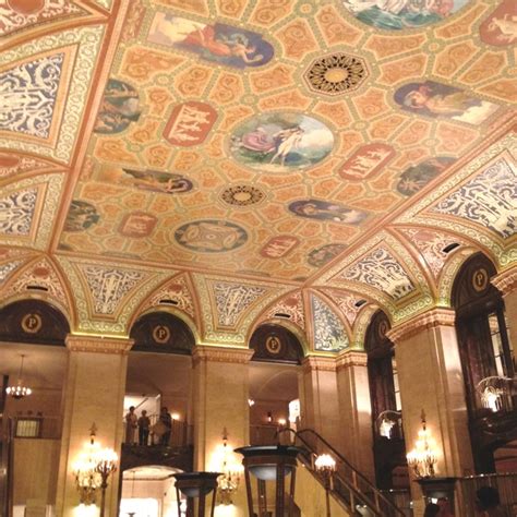 The ceiling of The Palmer House hotel in Chicago | Chicago fun ...