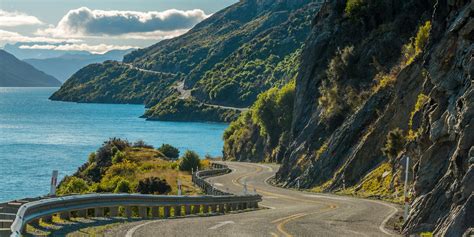 15 Tips for an Unforgettable New Zealand Road Trip | Via