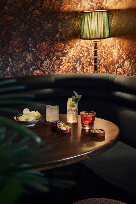 20 Top Bars In Mayfair Perfect For Beers Or Cocktails - London Kensington Guide