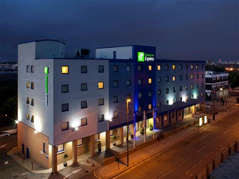 Acton Hotels: Holiday Inn Express London - Park Royal