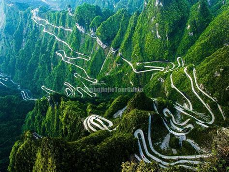 Tianmen Mountain 99 Bending Road