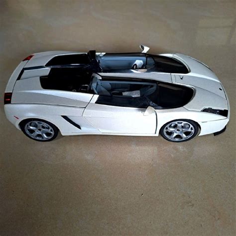 LAMBORGHINI CONCEPT S DIECAST MODEL CAR BY MONDO MOTORS SCALE DIECAST 1 ...