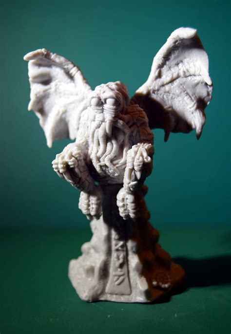 Iron Mammoth's Studio: Cthulhu Statue