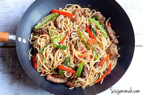 Stir Fry Noodles With Beef Recipe - Sisi Jemimah