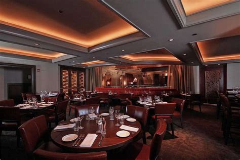 Countdown to the 5 Best Steakhouses in Chicago | UrbanMatter